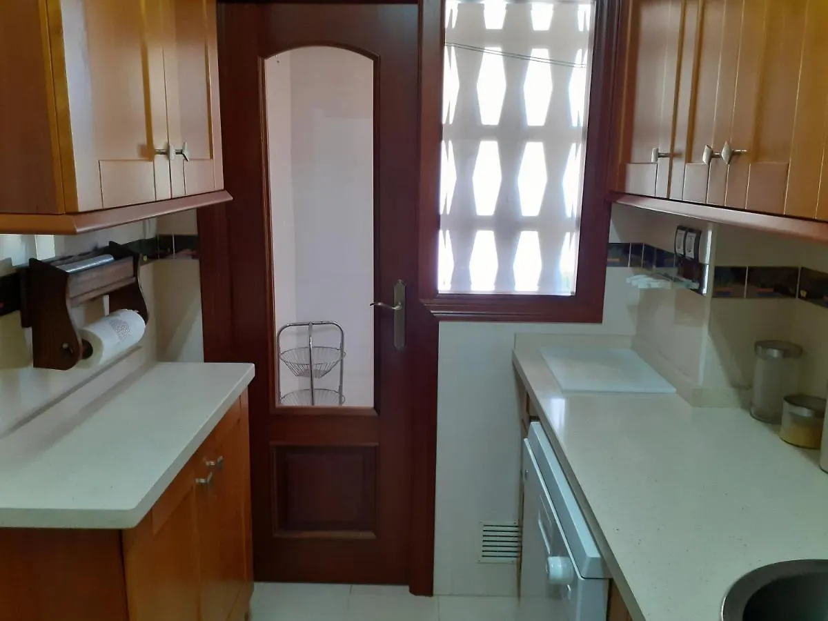 Alquiler Vivienda Turistica Fuengirola-Torreblanca Paseo Maritimo Nº 110アパートメント アパート フエンヒロラ