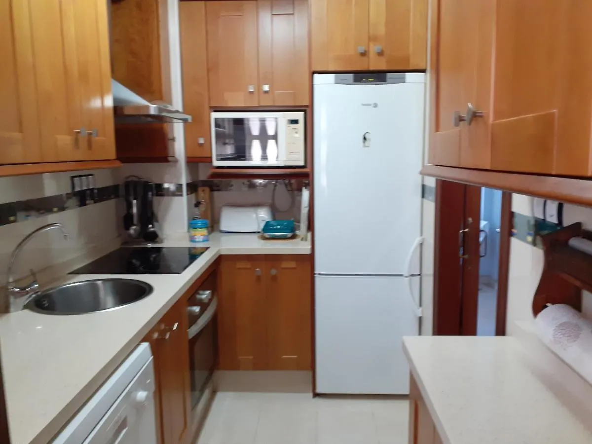 Alquiler Vivienda Turistica Fuengirola-Torreblanca Paseo Maritimo Nº 110アパートメント フエンヒロラ